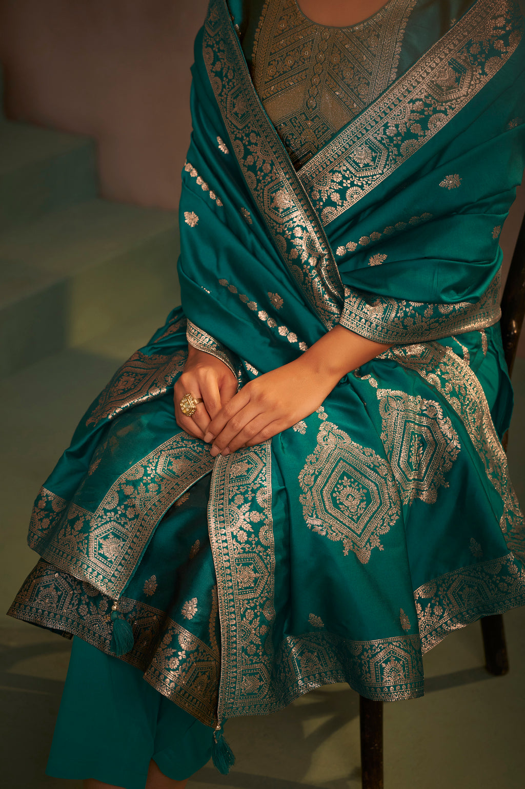 Rama Green Jacquard Art Silk Straight Kurta Set