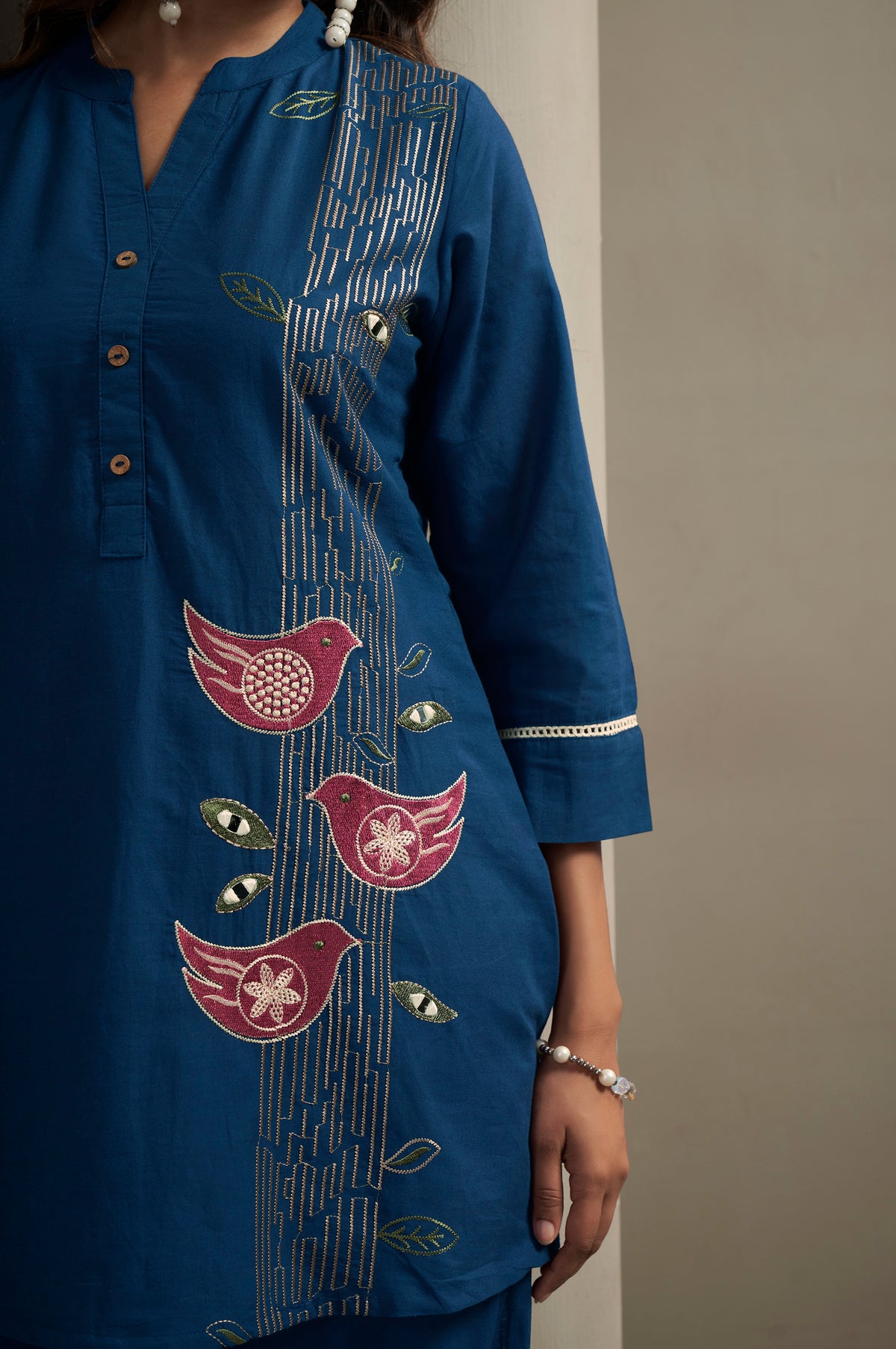 Pure Cotton Bird Embroidered Straight Kurta